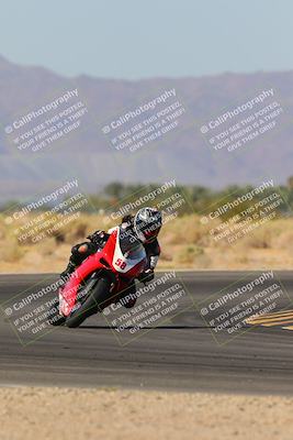 media/Nov-06-2023-Moto Forza (Mon) [[ce023d0744]]/4-Beginner Group/Session 3 (Turn 16)/